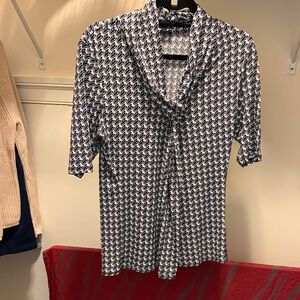 Men's Black and White Patterned Shirt